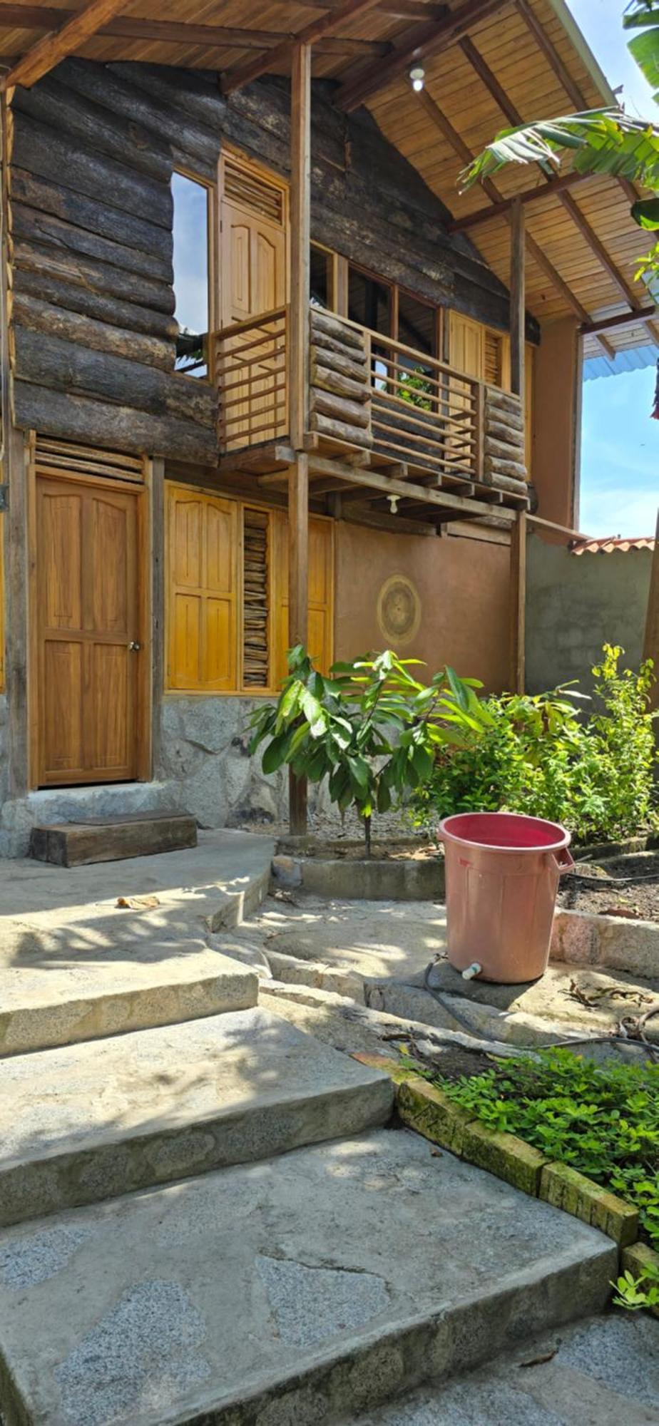 Hotel Cabana Guainiana Инирида Экстерьер фото