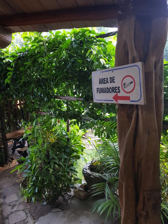 Hotel Cabana Guainiana Инирида Экстерьер фото